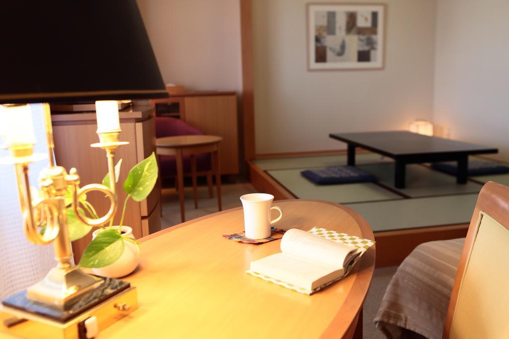 Satoyama Auberge & Hot Spring Wellness Spa Sakuragaike Kurgarden Nanto Room photo